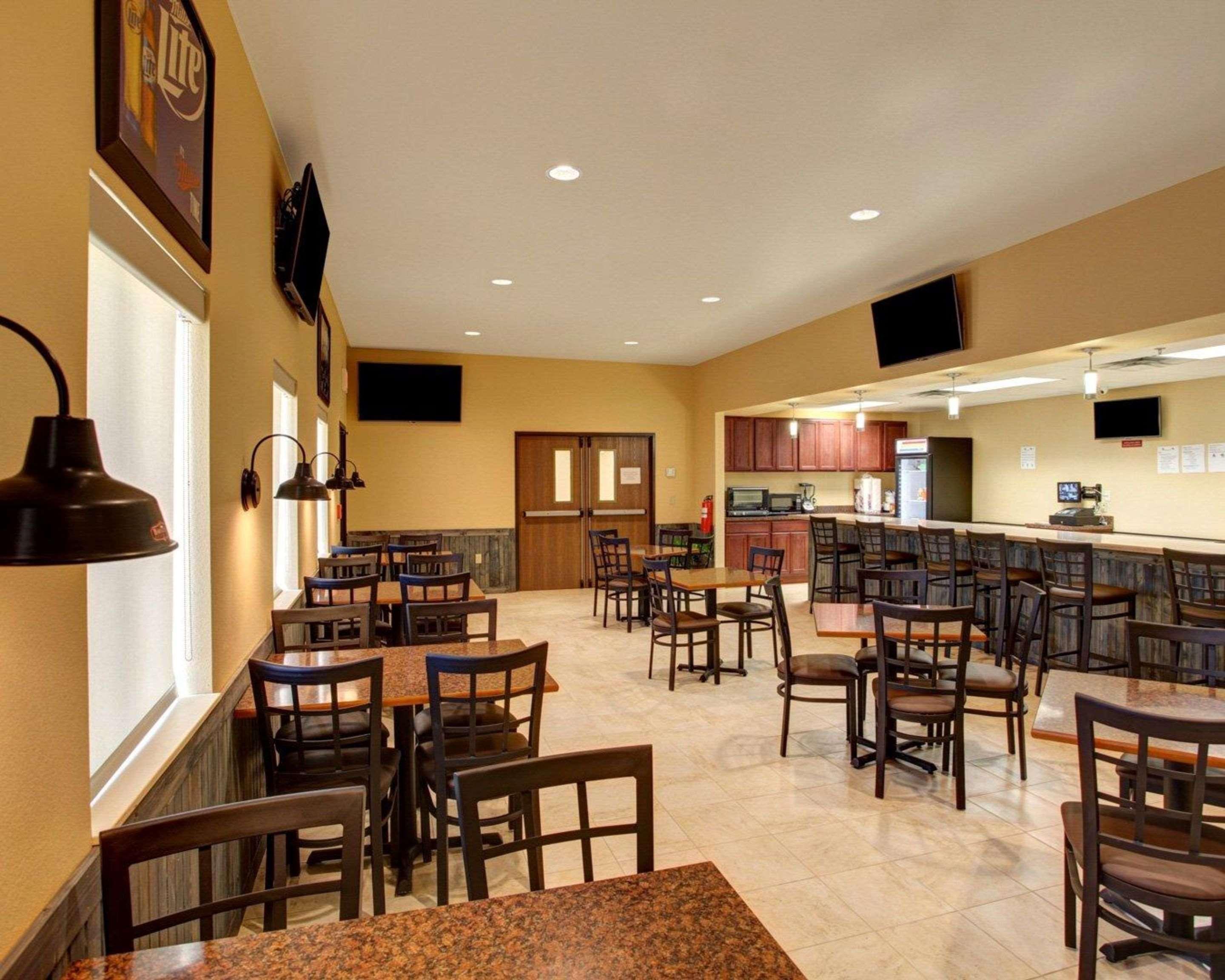 Rodeway Inn & Suites Phillipsburg Extérieur photo